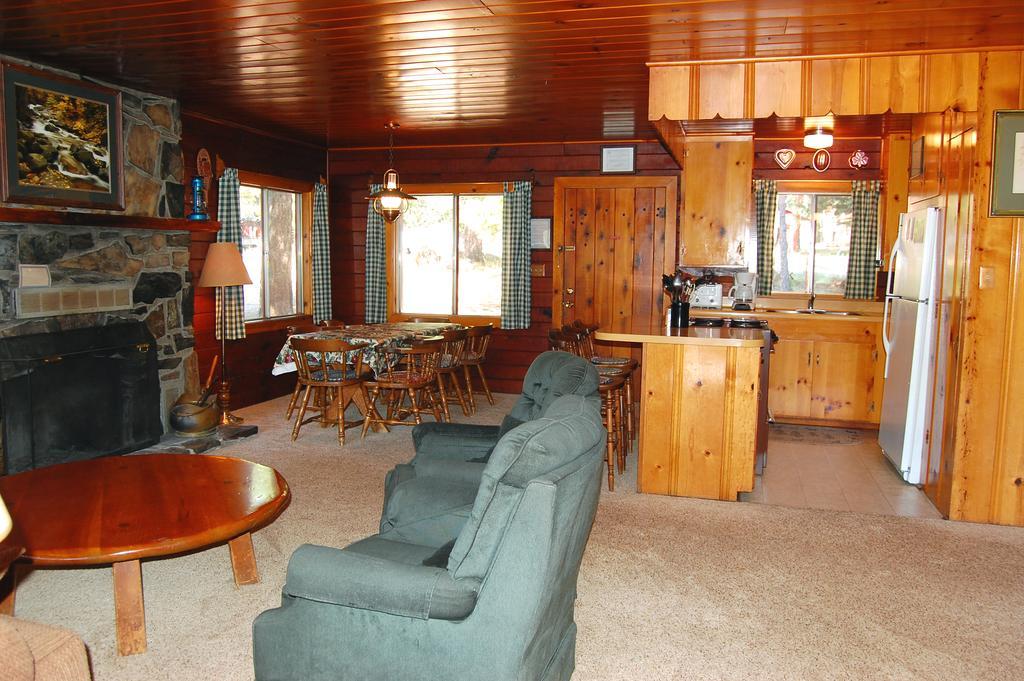 3N Lockwood Lodge Wawona Extérieur photo
