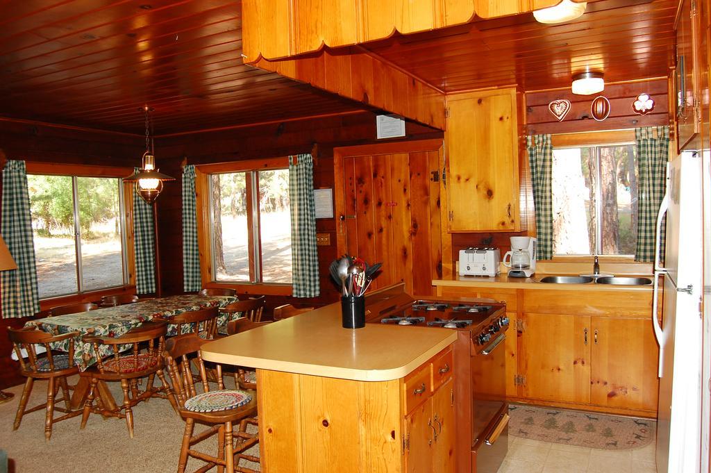 3N Lockwood Lodge Wawona Extérieur photo